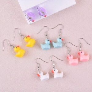 New- Set of 5 Resin Duck Dangle Earrings, 5 different colors